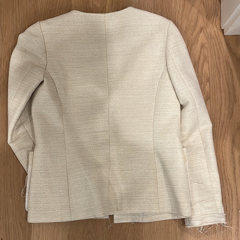 Charlotte Brody Ivory Metallic Blazer - Picture 4 of 5